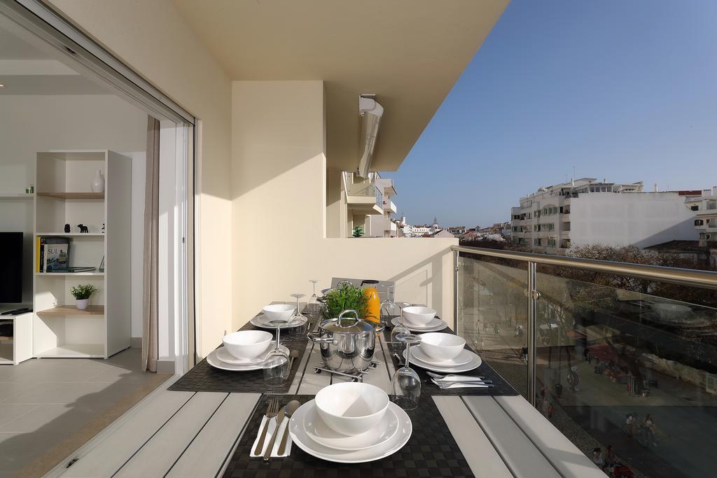 Original 3 Bedroom Downtown Albufeira Kültér fotó