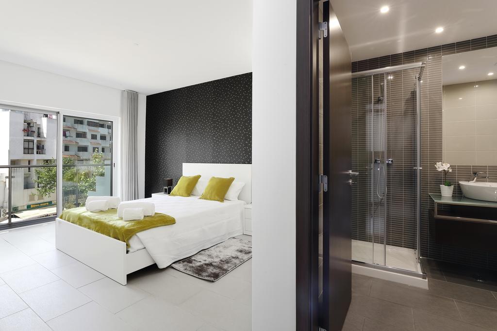 Original 3 Bedroom Downtown Albufeira Kültér fotó
