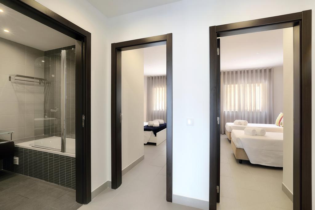 Original 3 Bedroom Downtown Albufeira Kültér fotó